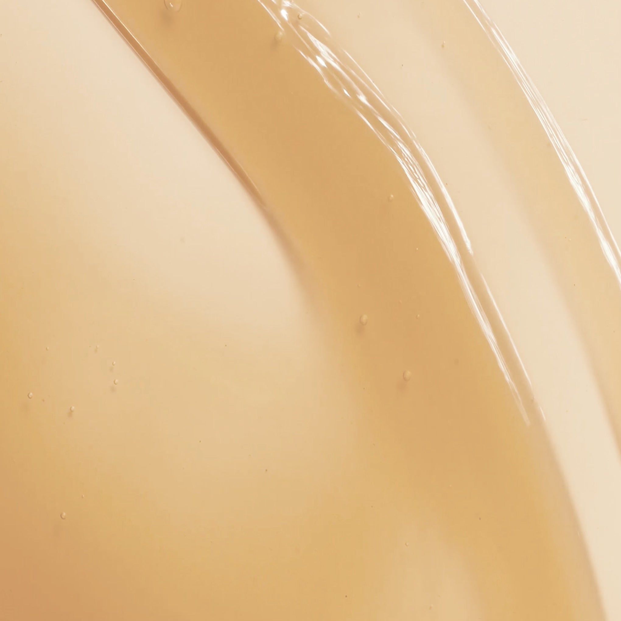 Lipid Lip Hydrating Glossy Oil